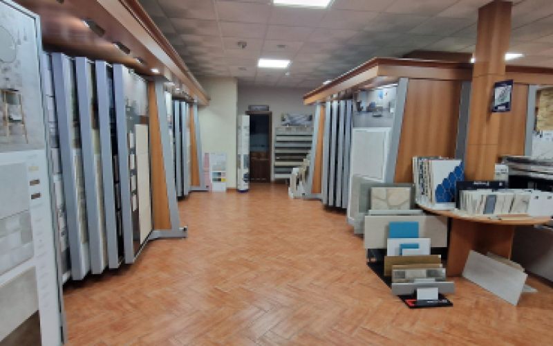 Azulejos baños y cocinas primera planta